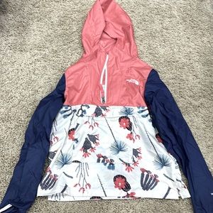 Girls north face windbreaker that becomes a waist bag